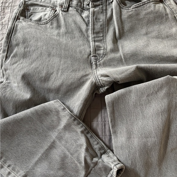 Levi's Gray Relaxed Jeans with Vintage Appeal 501 mens - Picture 6 of 10